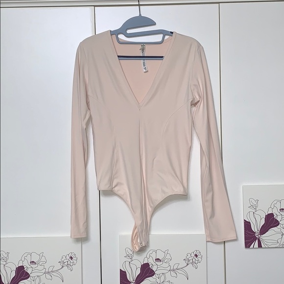 Free People bodysuit- size M - Picture 3 of 6